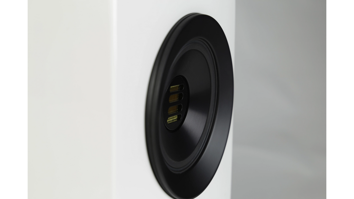 Elac 7" Concentro S 503 Bookshelf Speaker - Gloss White, Each