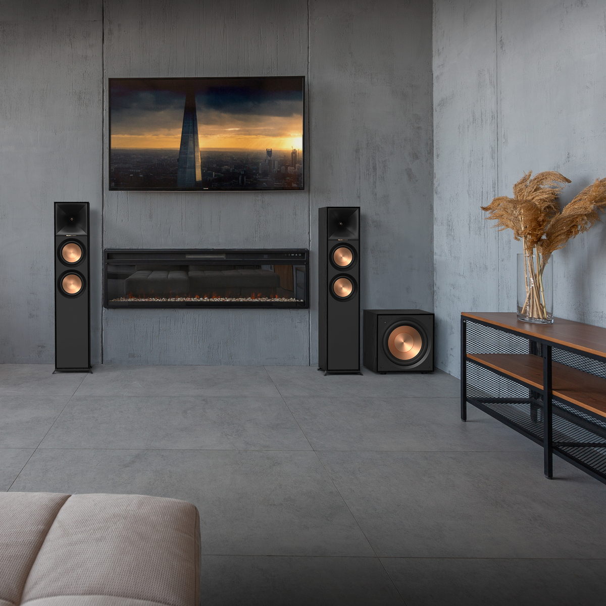 Klipsch R-101SW Black Klipsch R 101SW Subwoofer in a 2.1 setting grilles off 8